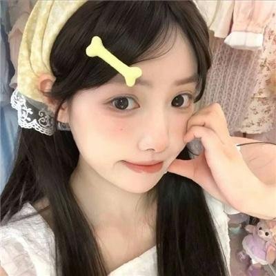 含苞待放海报
